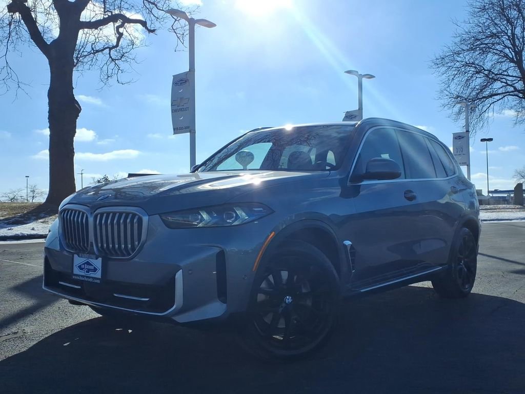 Used 2024 BMW X3 xDrive30i image 3