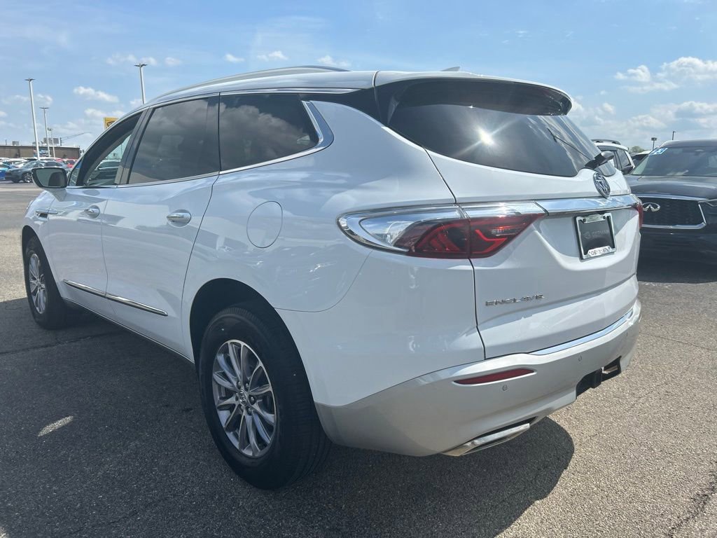 Used 2023 Buick Enclave Essence w/ Trailering Package, 5000 lbs. image 6