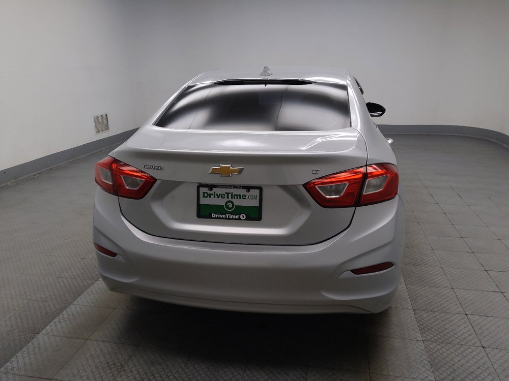 Used 2018 Chevrolet Cruze LT FWD image 7