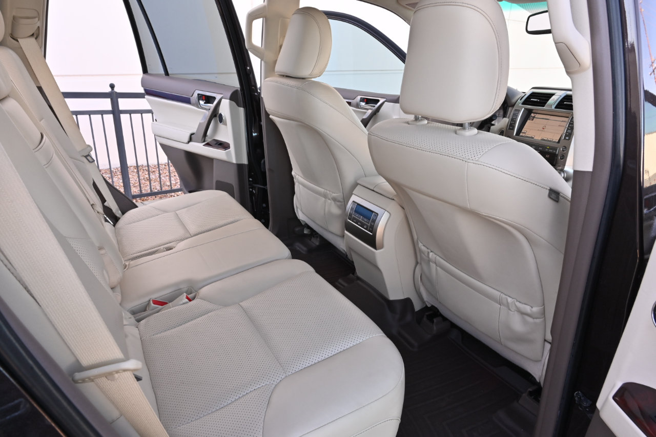 Used 2012 Lexus GX 460 Premium AWD/4WD image 14