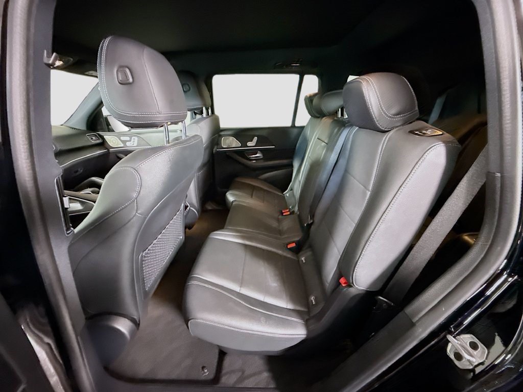 Used 2025 Mercedes-Benz GLS 450 4MATIC image 24