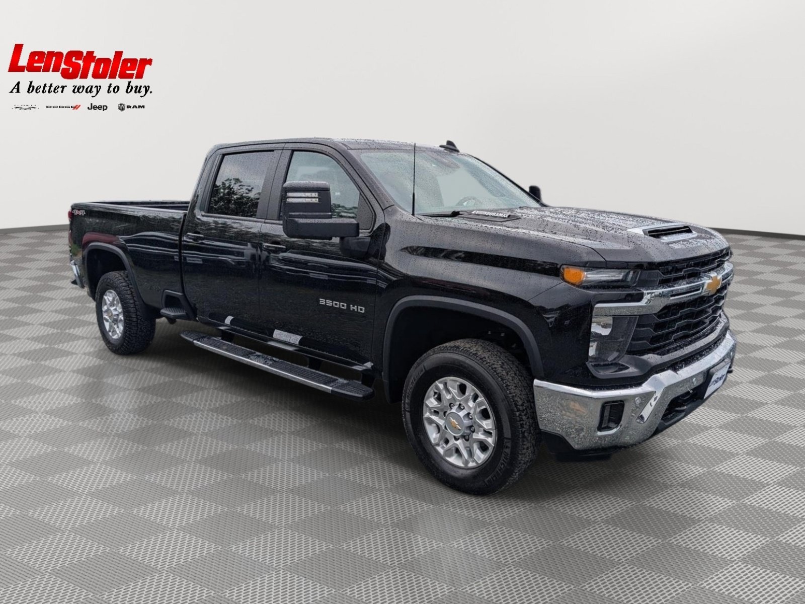 Used 2025 Chevrolet Silverado 3500 LT w/ Safety Package AWD/4WD image 7