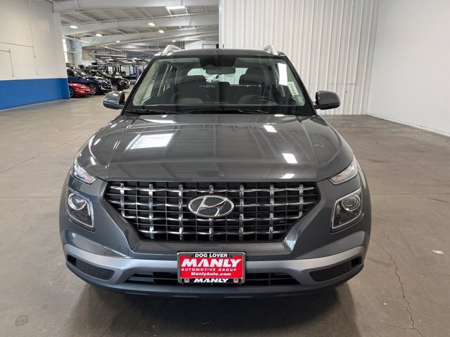 Used 2025 Hyundai Venue SEL FWD image 8