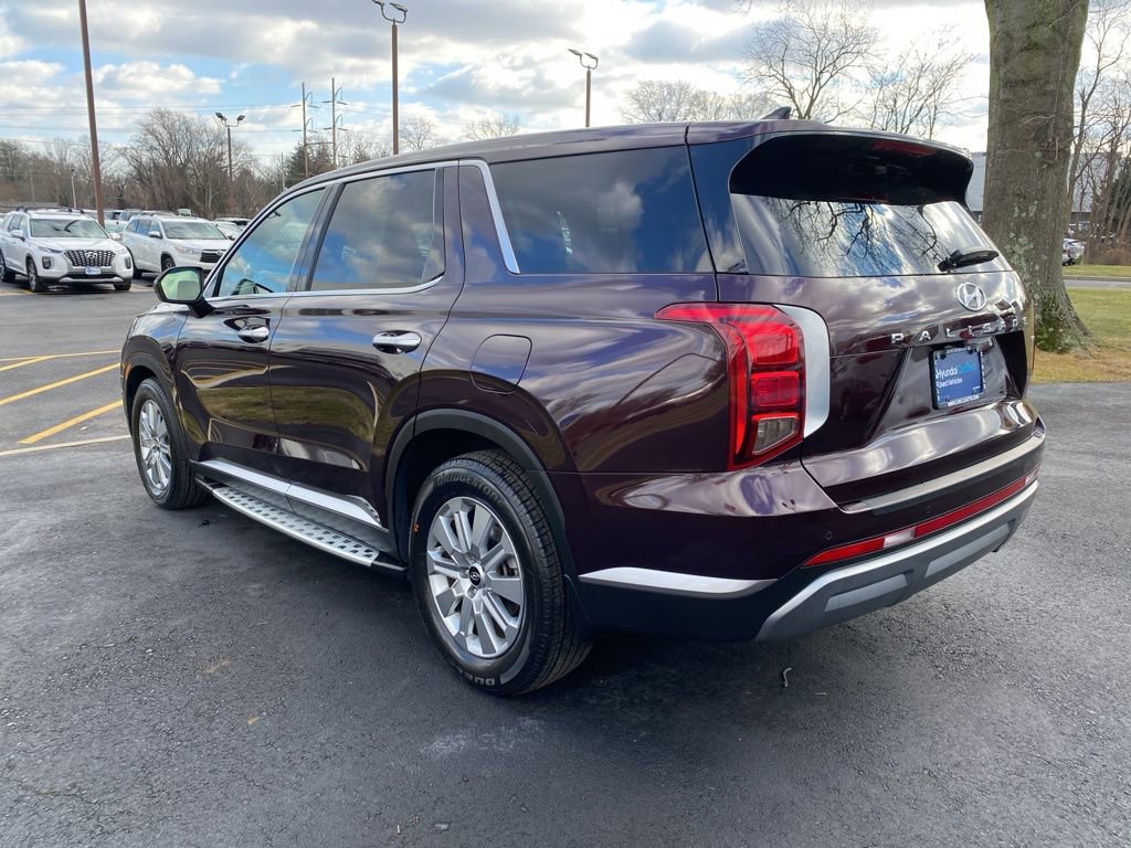 Certified 2023 Hyundai Palisade SE image 8