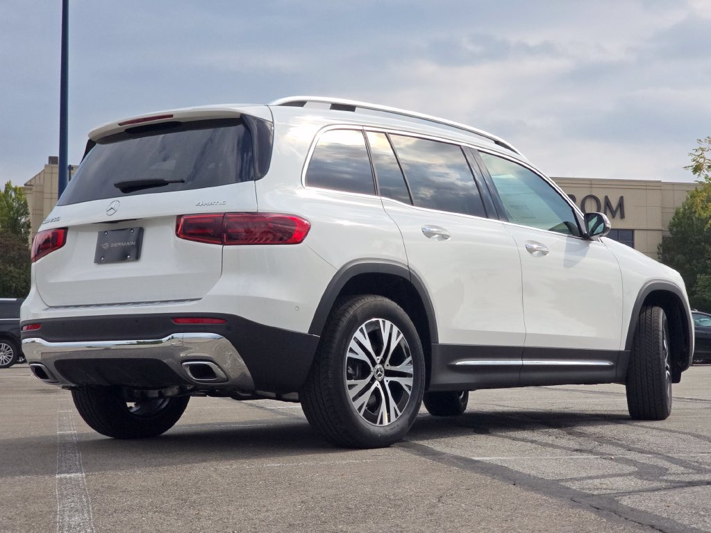 New 2026 Mercedes-Benz GLB 250 4MATIC image 14
