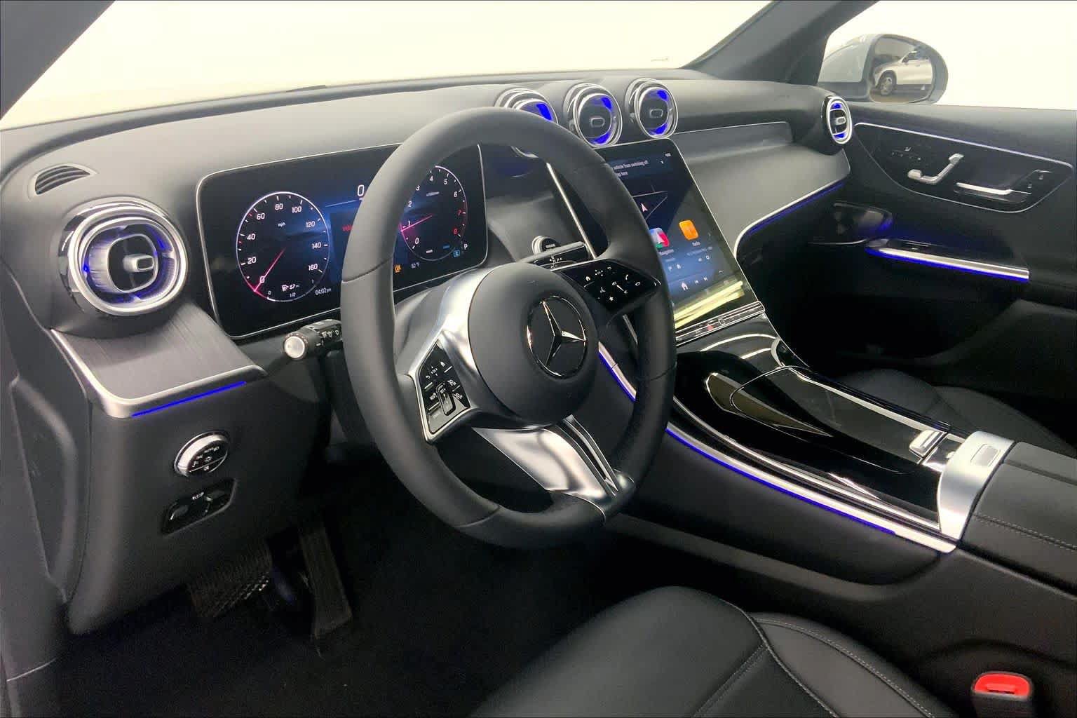 New 2026 Mercedes-Benz GLC 300 image 21