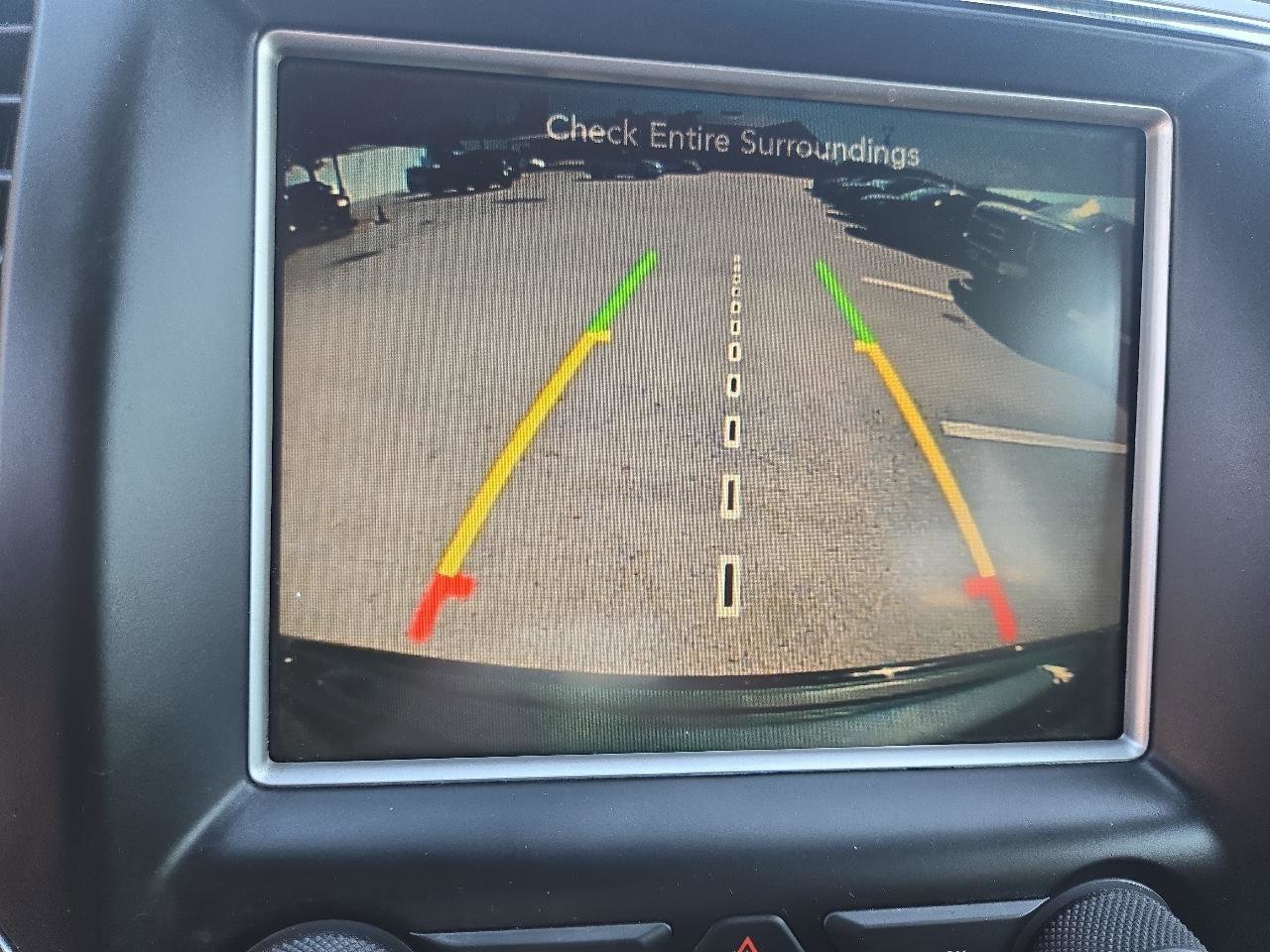 Used 2015 Jeep Grand Cherokee Altitude AWD/4WD image 21
