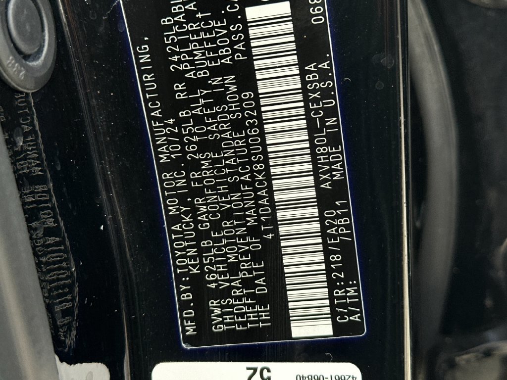 Used 2025 Toyota Camry SE FWD image 28