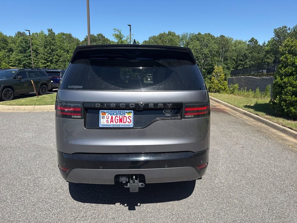 Used 2022 Land Rover Discovery HSE R-Dynamic AWD/4WD image 6