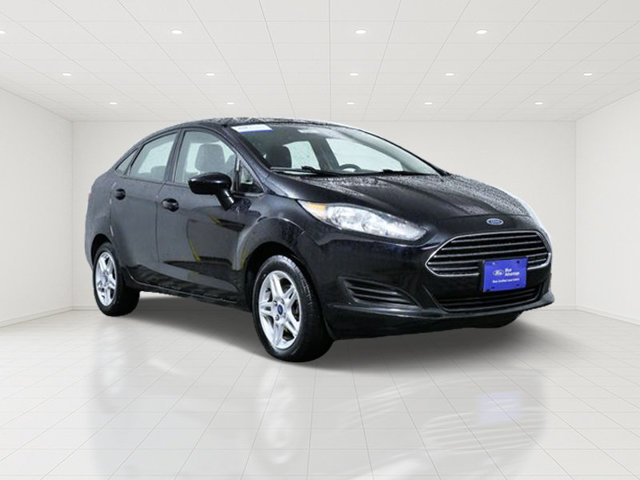 Used 2017 Ford Fiesta SE FWD image 1