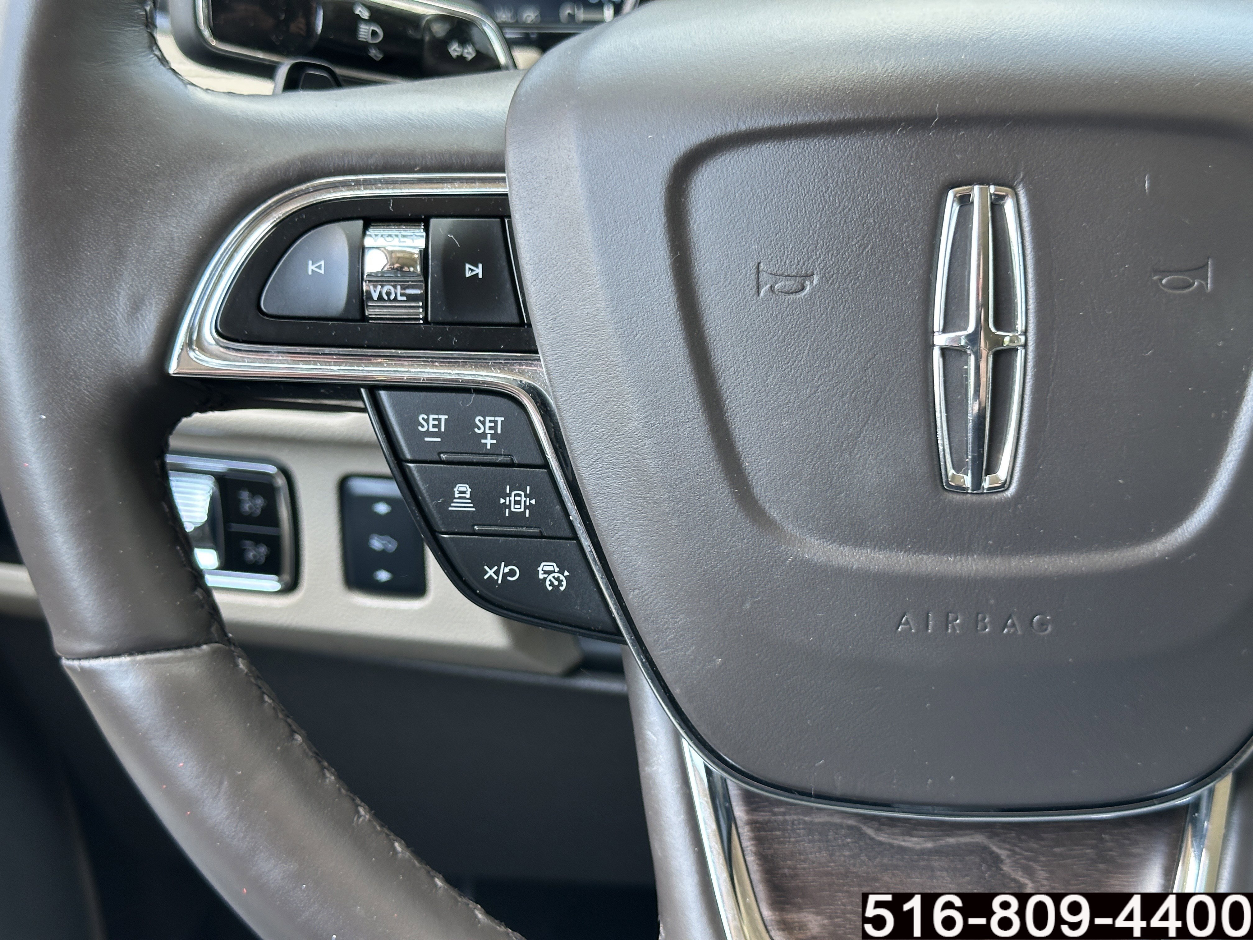 Used 2024 Lincoln Navigator Reserve AWD/4WD image 25