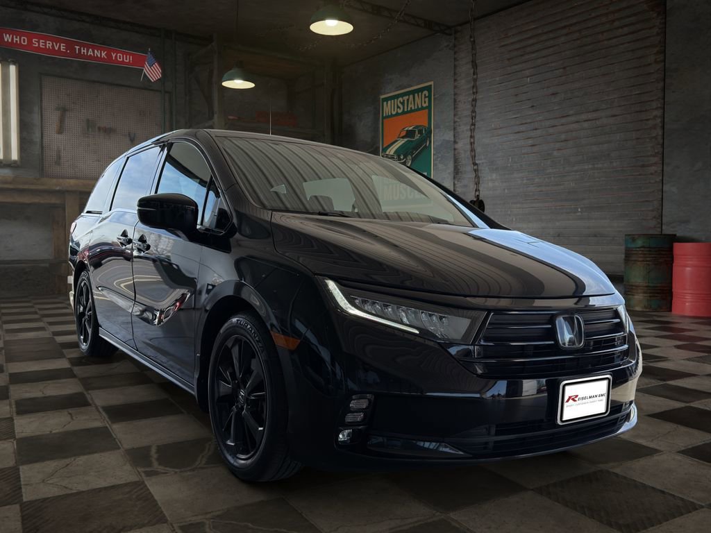 Used 2023 Honda Odyssey Sport image 7