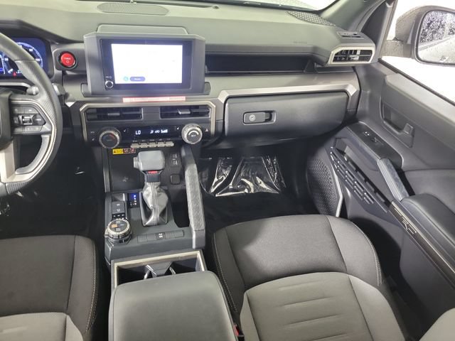 Used 2025 Toyota 4Runner TRD Off-Road AWD/4WD image 17