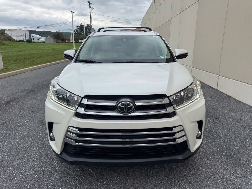 Used 2018 Toyota Highlander Limited AWD/4WD image 18