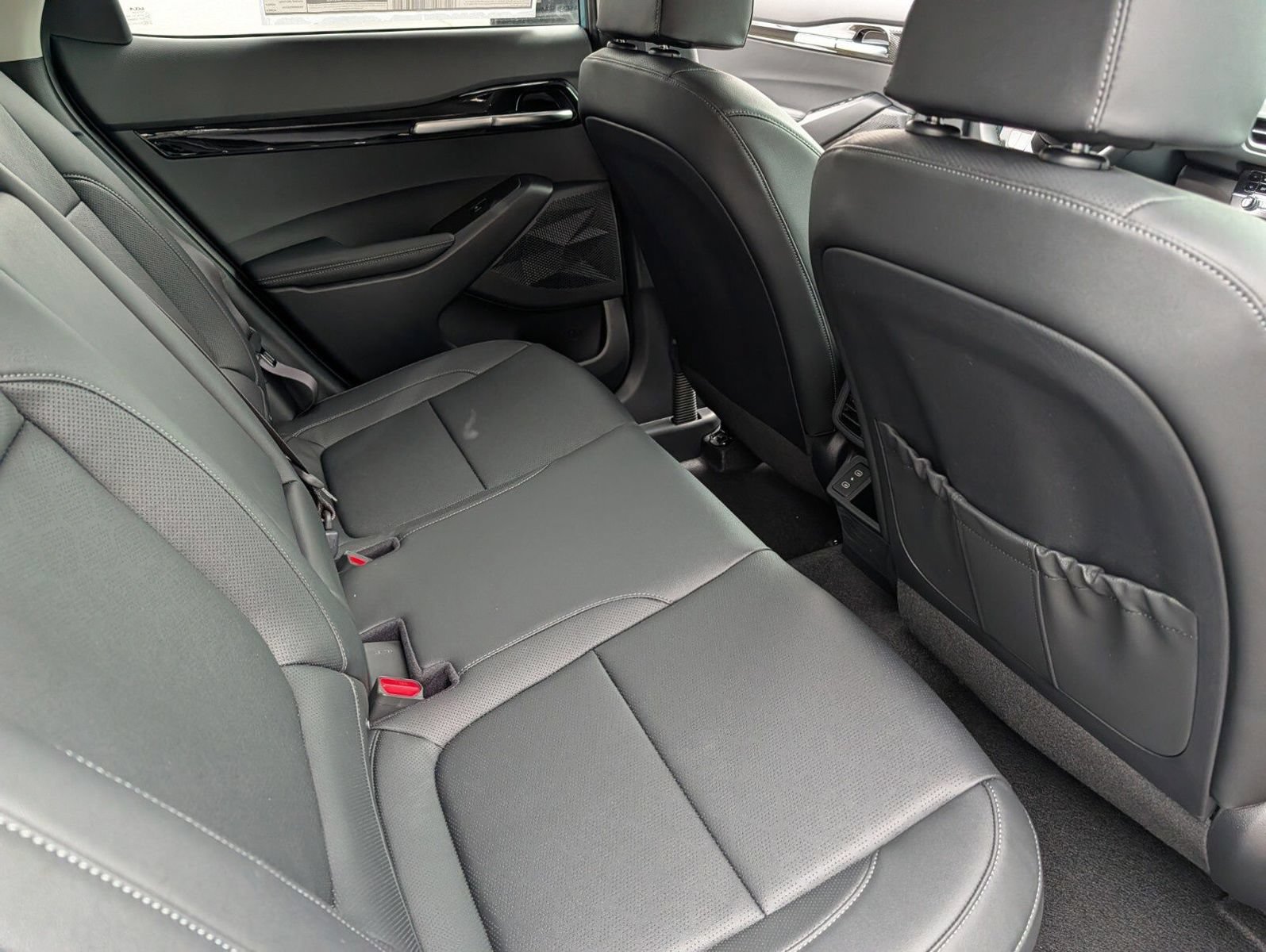 New 2026 Kia Seltos EX FWD image 24