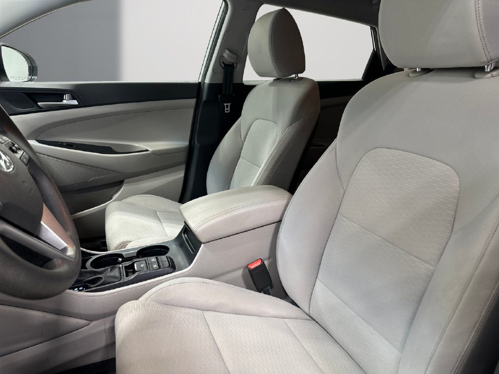 Used 2020 Hyundai Tucson Value w/ Cargo Package FWD image 14