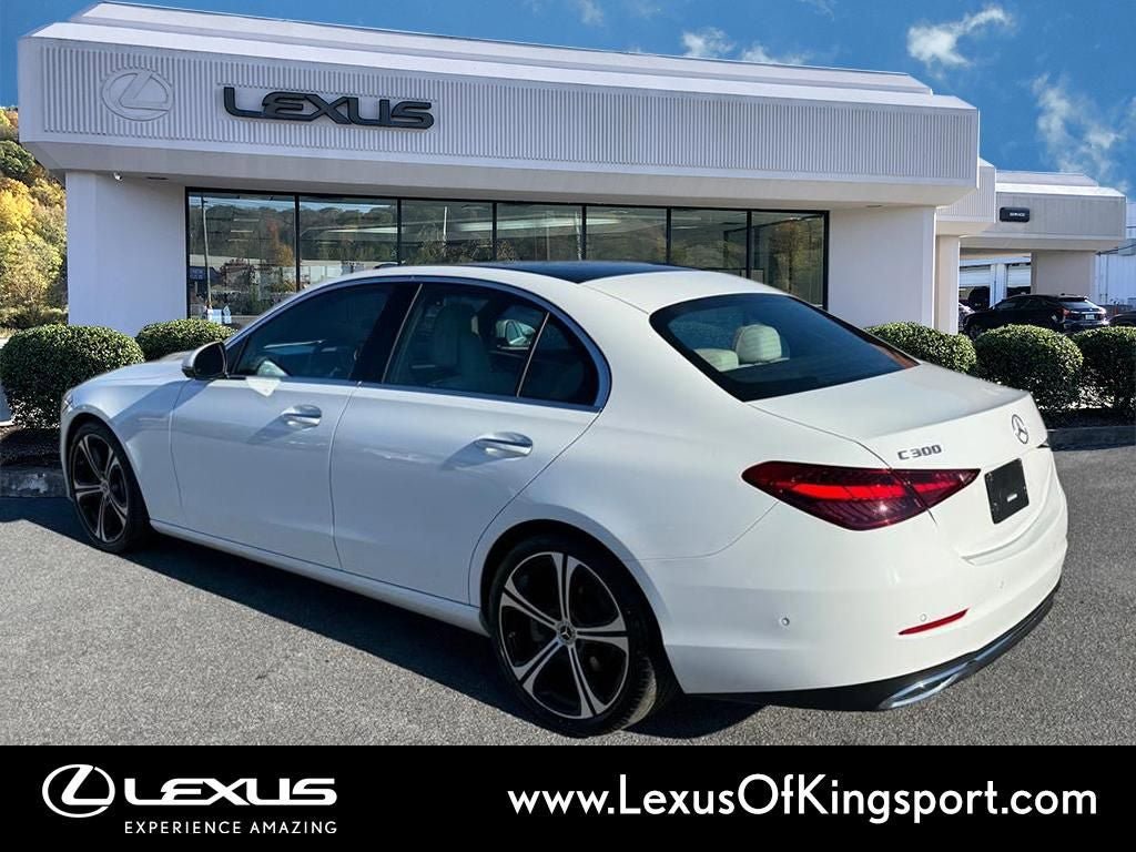 Used 2024 Mercedes-Benz C 300 4MATIC Sedan image 3