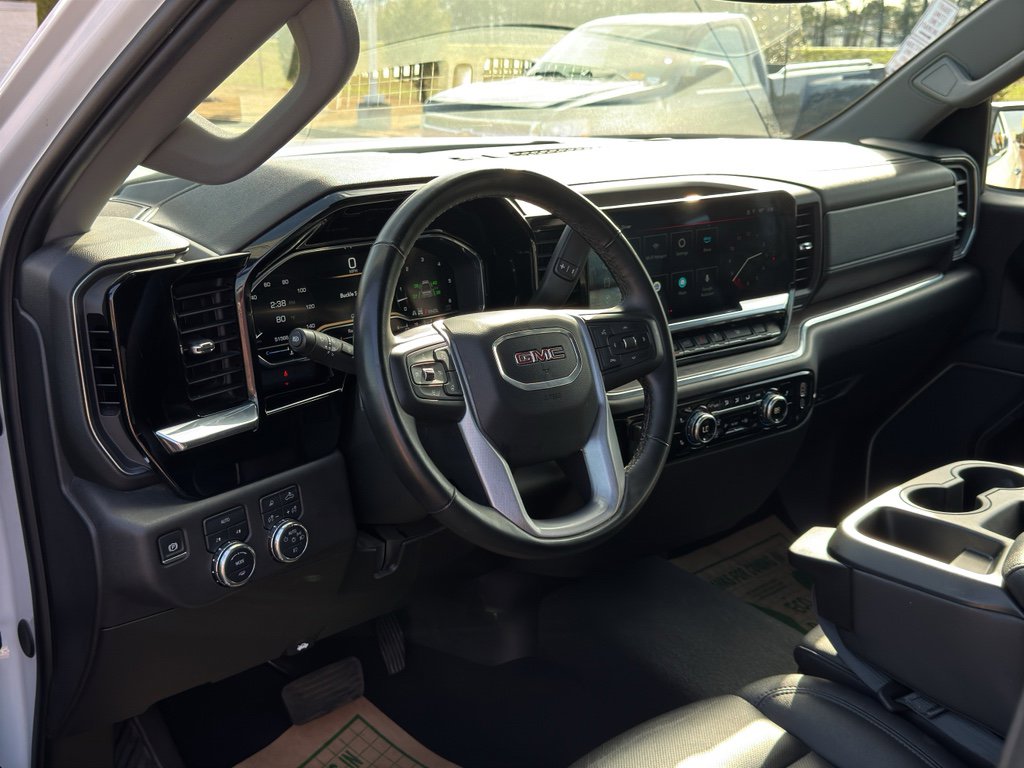 Used 2025 GMC Sierra 1500 SLT image 38