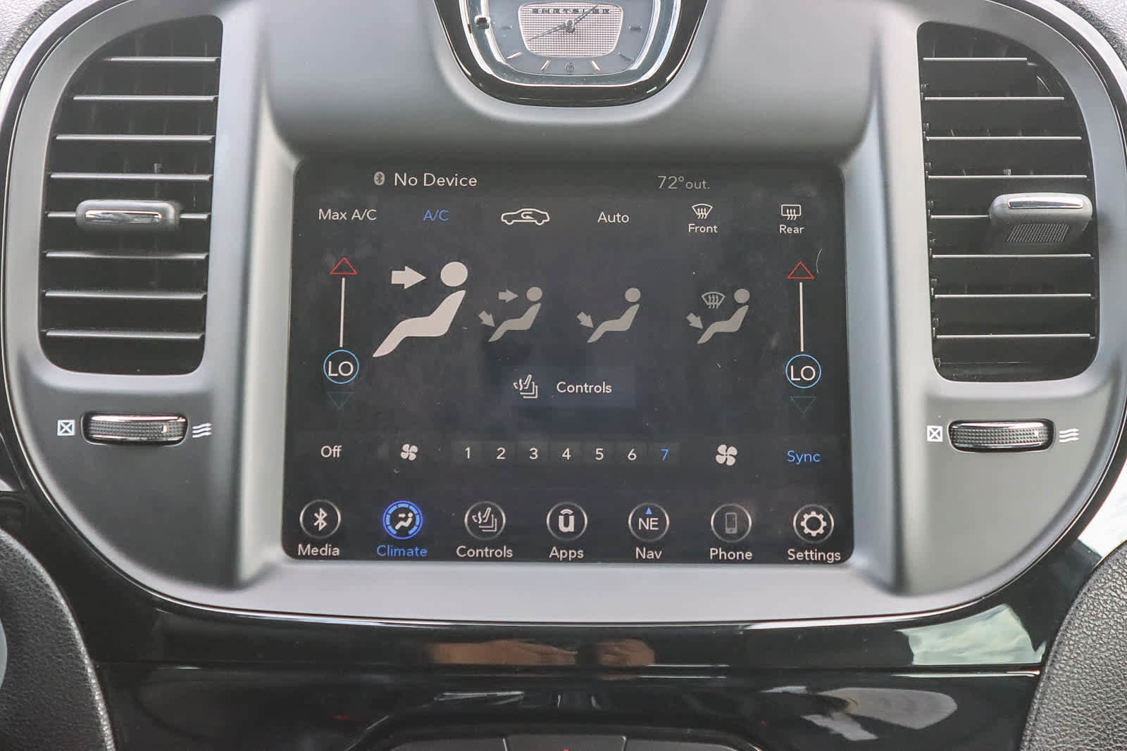 Used 2022 Chrysler 300 S w/ Comfort Group image 13