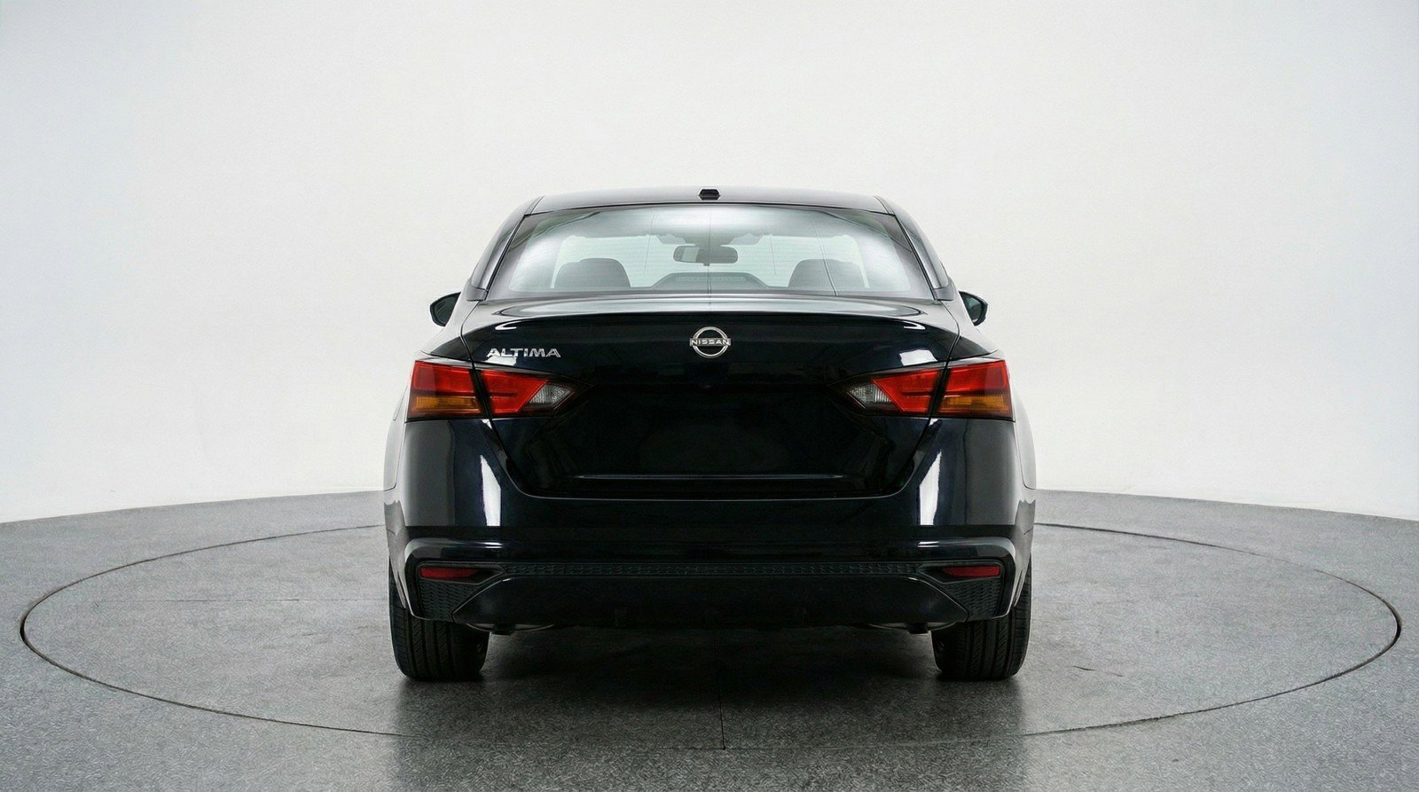 Used 2025 Nissan Altima 2.5 SV image 7