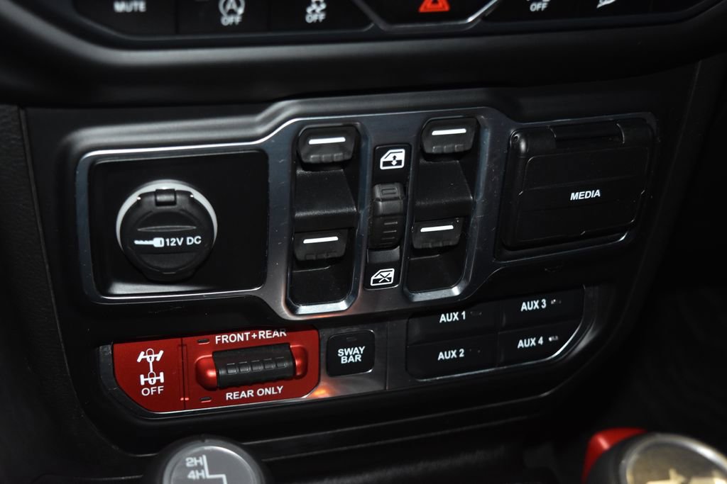 Used 2020 Jeep Wrangler Unlimited Rubicon w/ Quick Order Package 28Y Recon image 13