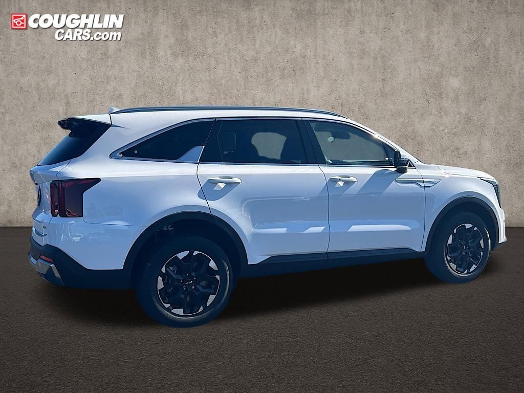 New 2026 Kia Sorento S w/ S Panoramic Sunroof Package image 4