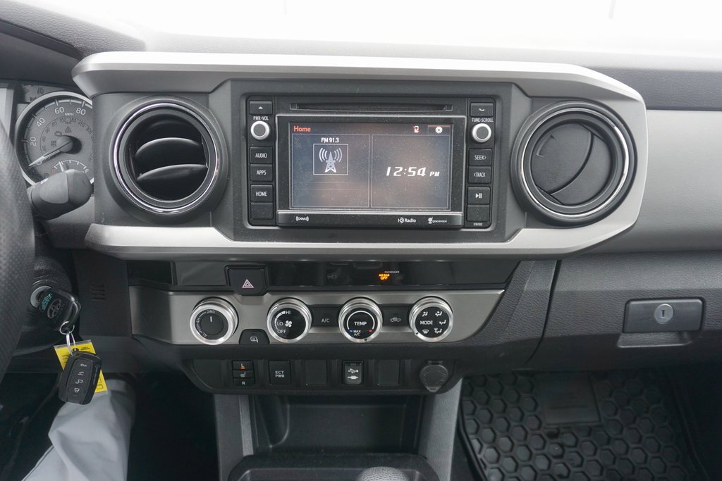 Used 2017 Toyota Tacoma SR5 image 9