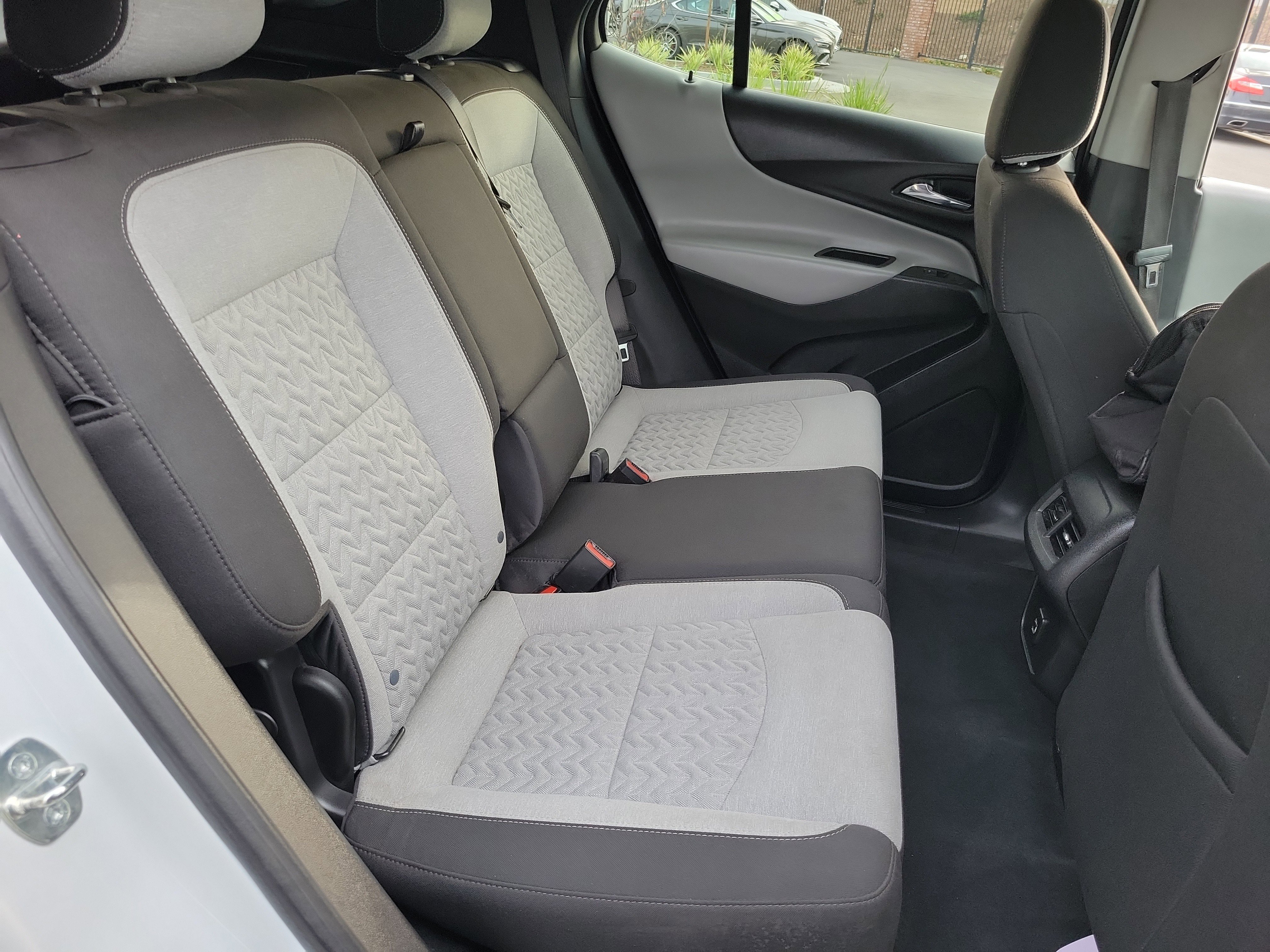 Used 2023 Chevrolet Equinox LS w/ LS Convenience Package image 22