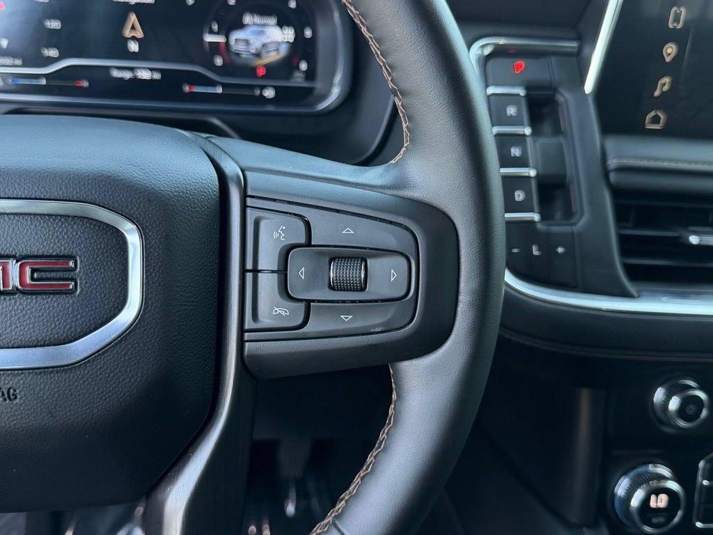 Used 2023 GMC Yukon AT4 w/ AT4 Premium Package AWD/4WD image 23