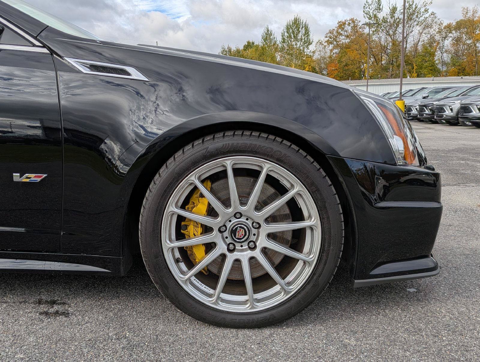 Used 2013 Cadillac CTS V w/ Wood Trim Package RWD image 4