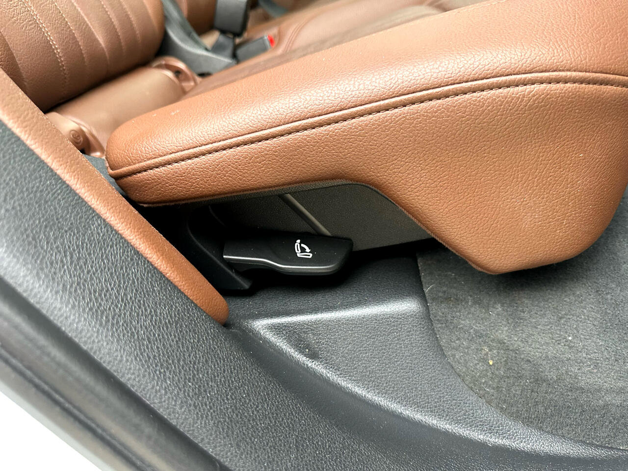 Used 2018 Audi Q5 2.0T Premium Plus w/ Premium Plus Package image 20