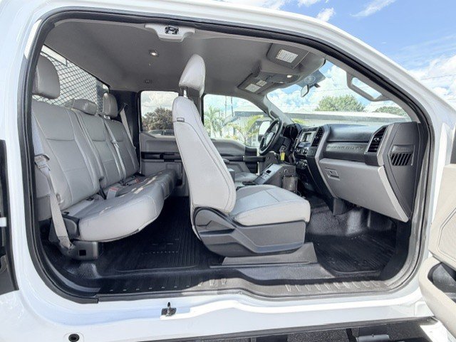 Used 2018 Ford F250 XL w/ Power Equipment Group AWD/4WD image 21