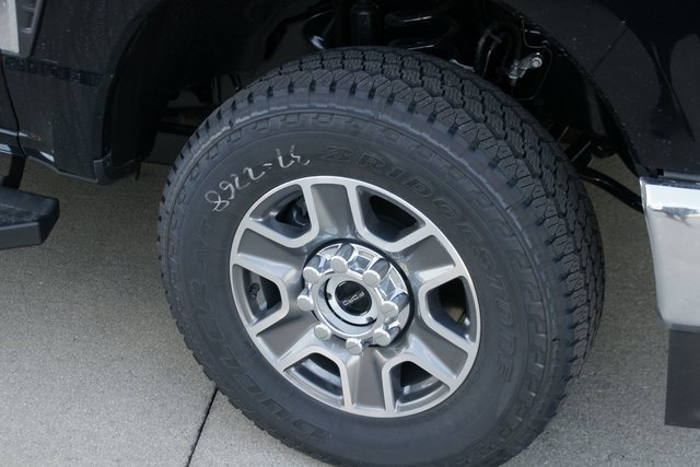 New 2026 Ford F250 Lariat image 9