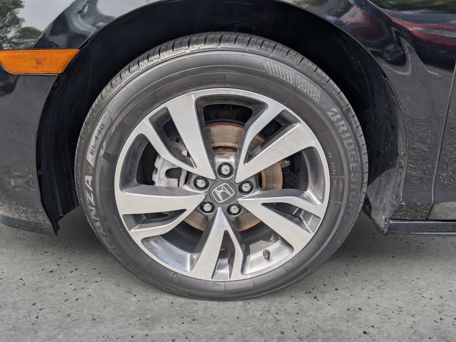 Used 2023 Honda Odyssey Touring image 7