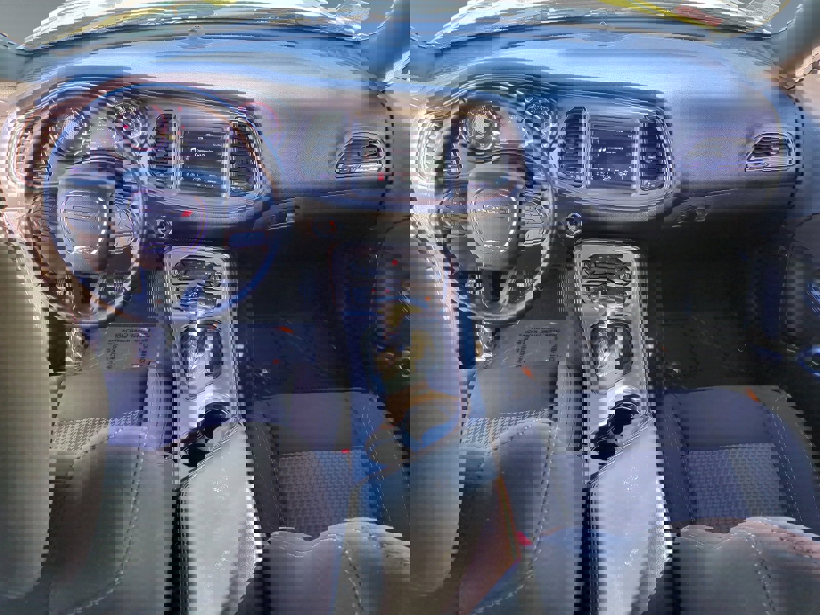 Used 2023 Dodge Challenger SXT image 10