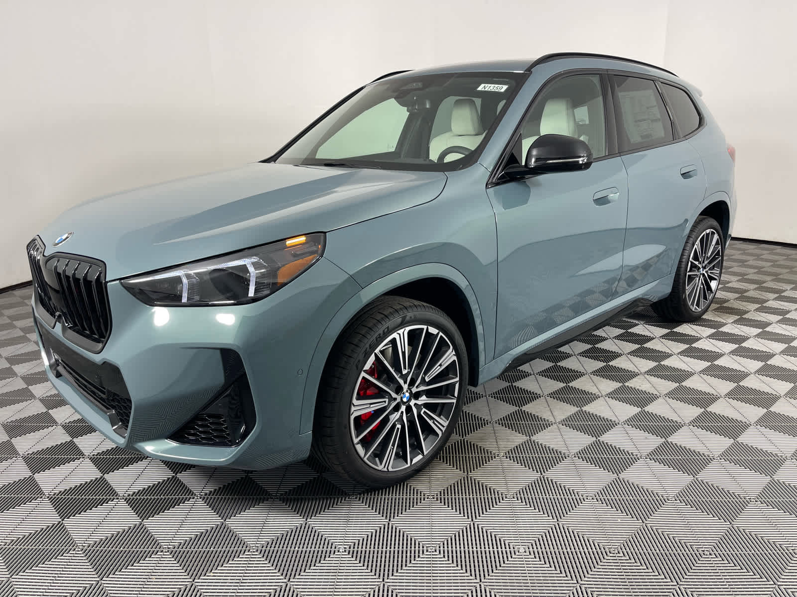 New 2026 BMW X1 xDrive28i w/ Technology Package AWD/4WD image 7