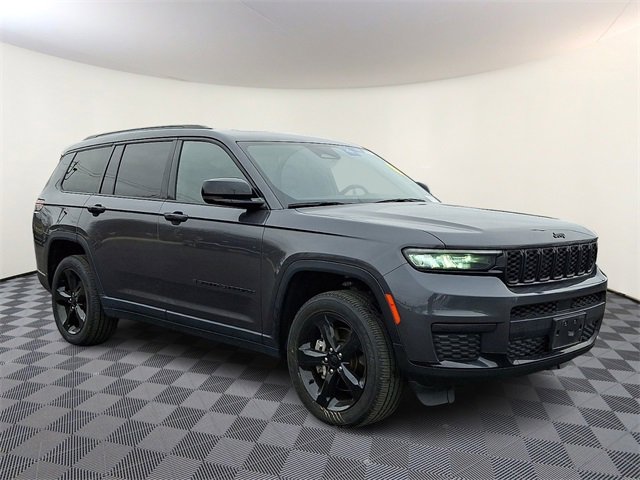 Used 2023 Jeep Grand Cherokee L Laredo image 1