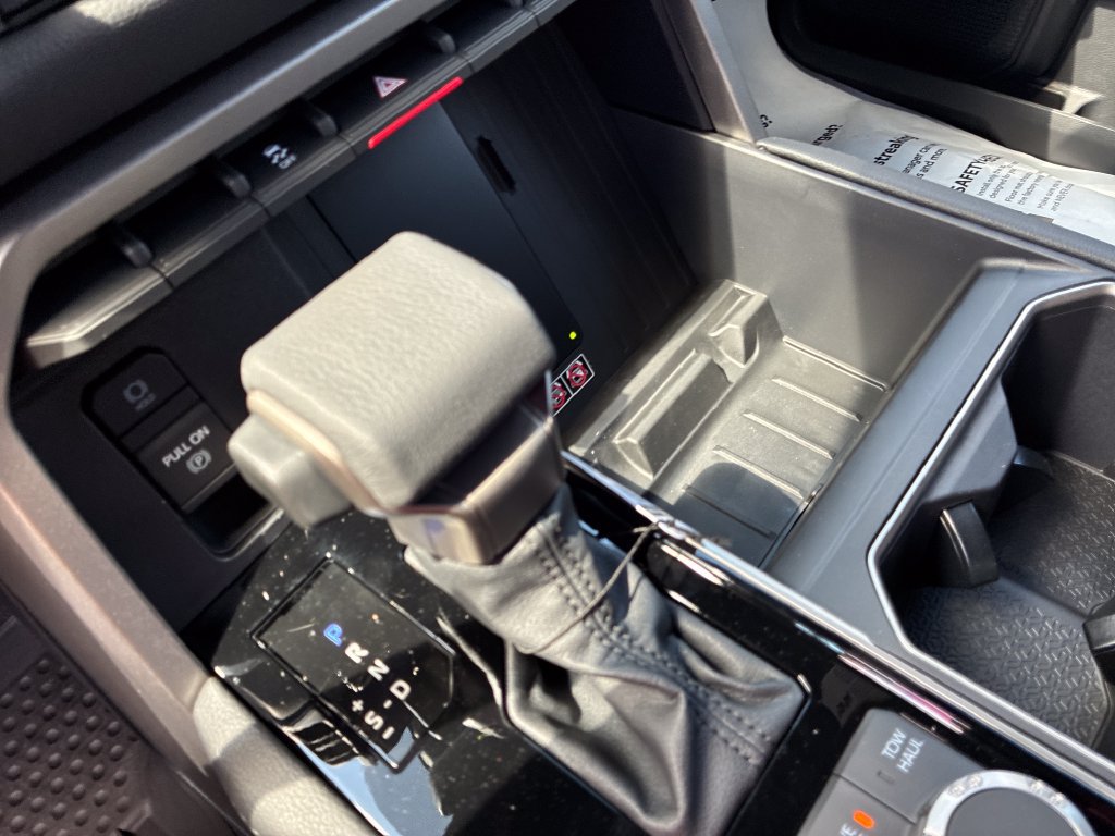 New 2026 Toyota Tundra Limited AWD/4WD image 26