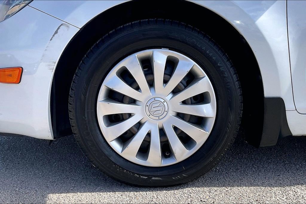 Used 2011 Suzuki Kizashi S image 30