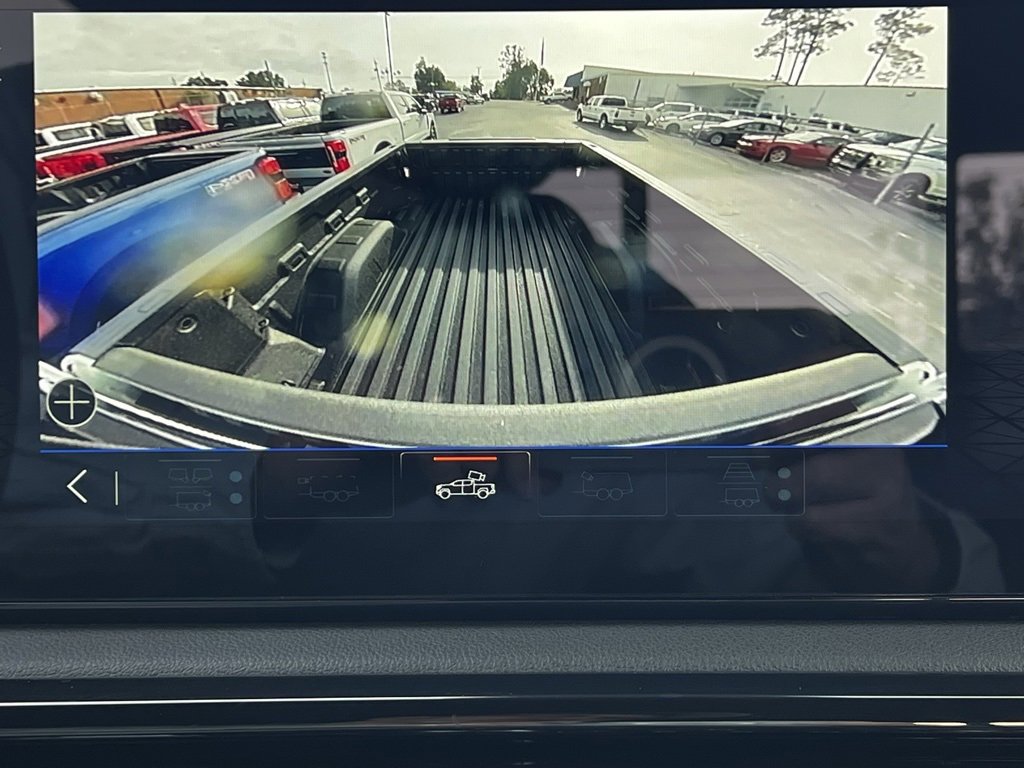 Used 2025 GMC Sierra 1500 AT4 w/ AT4 Premium Package image 44