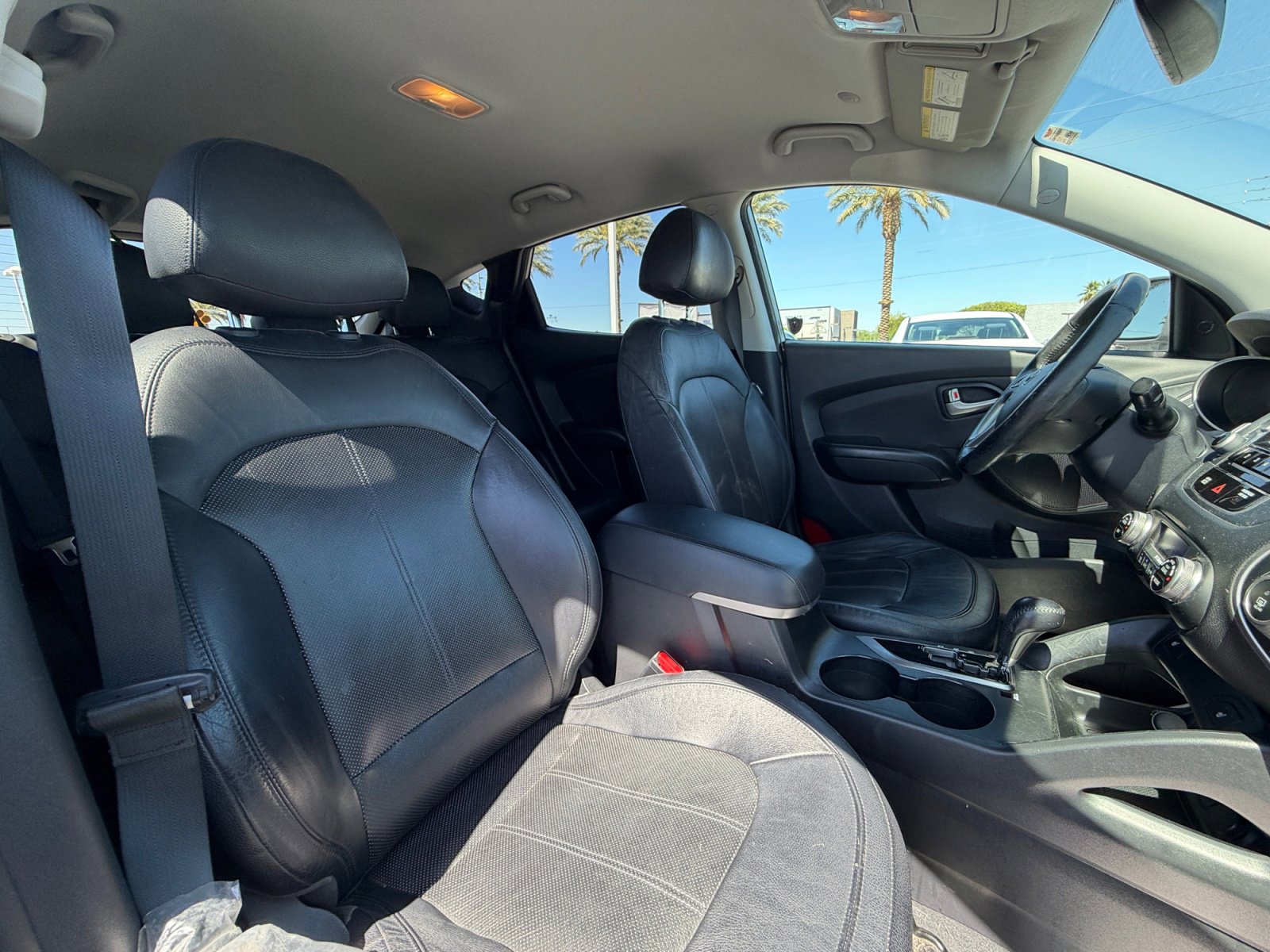 Used 2013 Hyundai Tucson Limited image 19