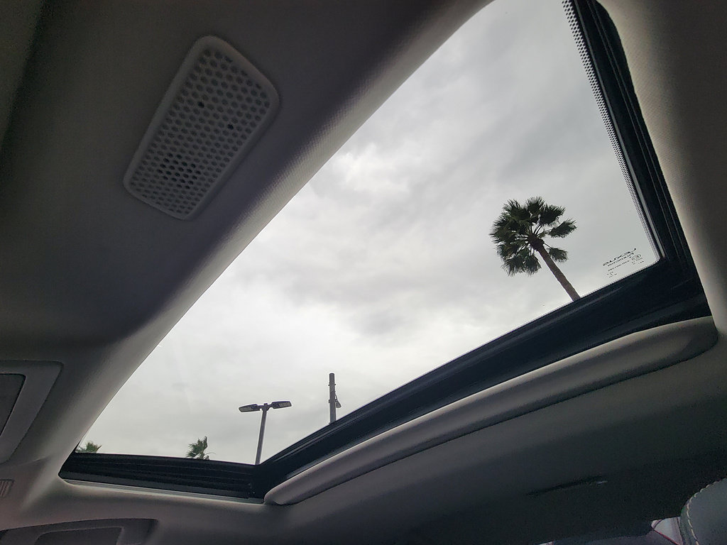Used 2022 Lexus ES 350 w/ Accessory Package FWD image 30