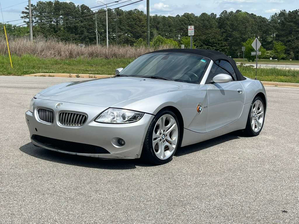 Used 2003 BMW Z4 3.0i RWD image 2