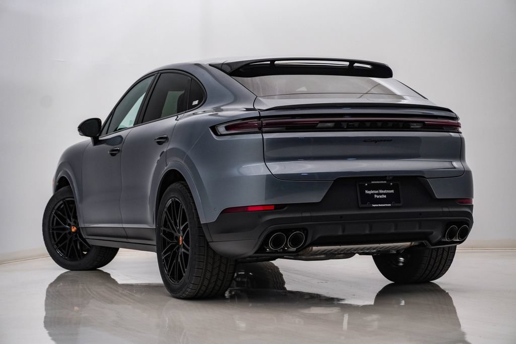 New 2026 Porsche Cayenne Coupe AWD/4WD image 3