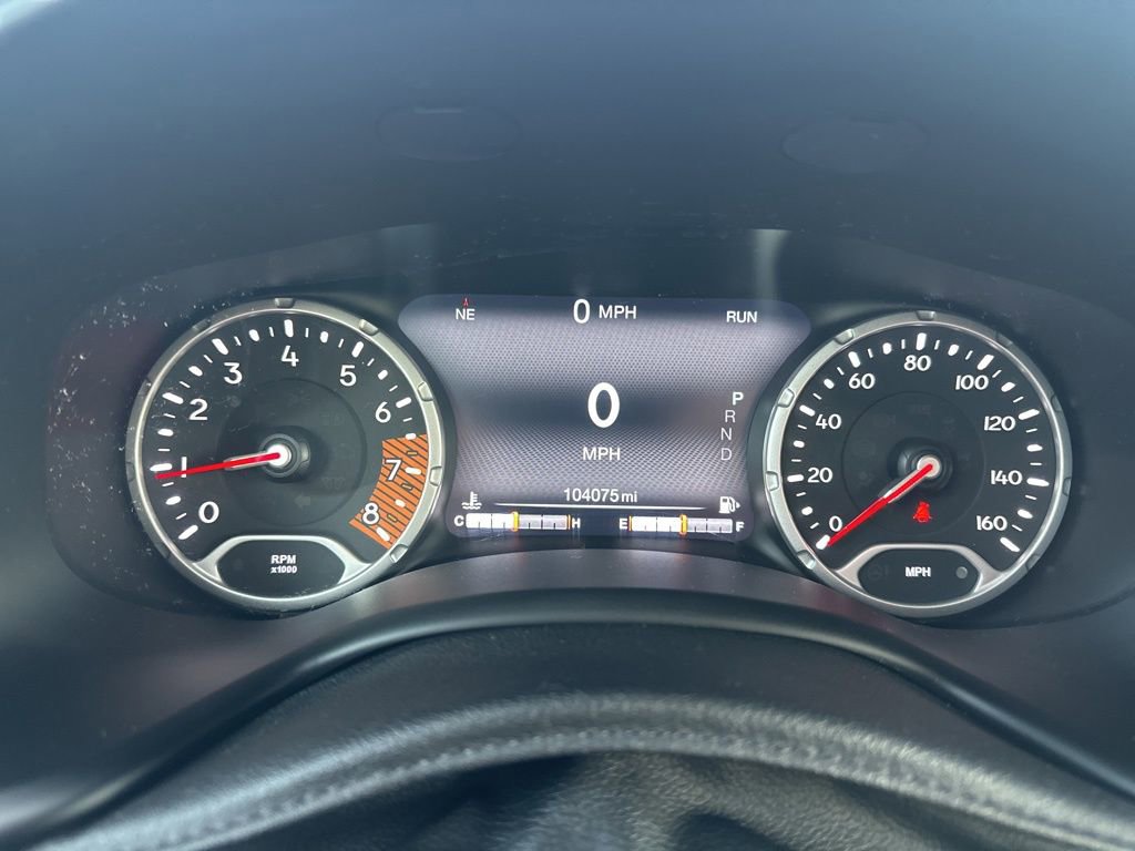 Used 2019 Jeep Renegade Trailhawk image 20