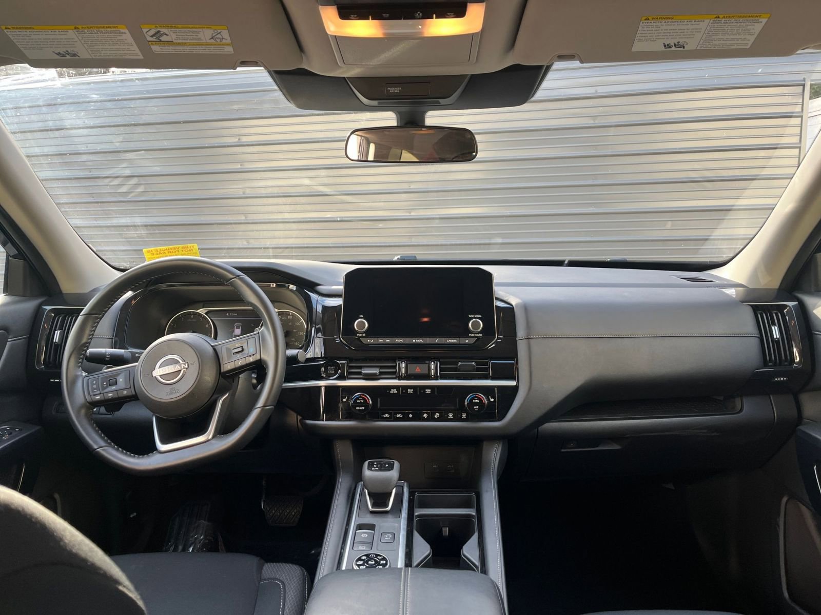 Used 2025 Nissan Pathfinder SV AWD/4WD image 41