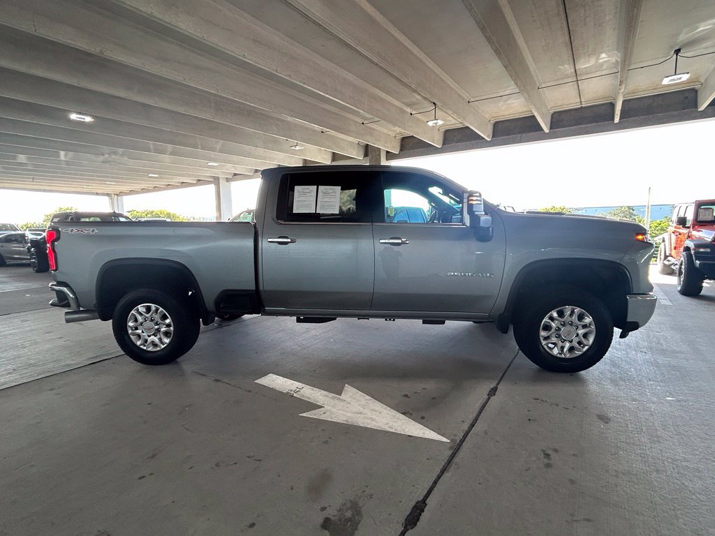 Used 2024 Chevrolet Silverado 2500 LTZ AWD/4WD image 6