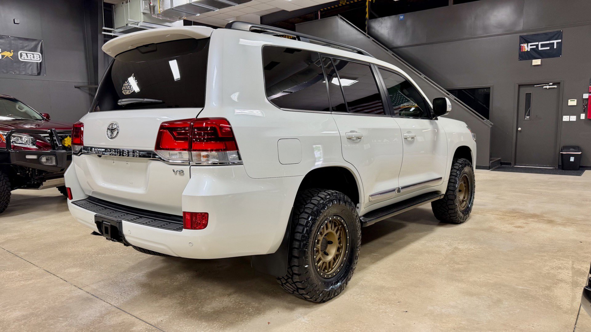 Used 2016 Toyota Land Cruiser AWD/4WD image 9