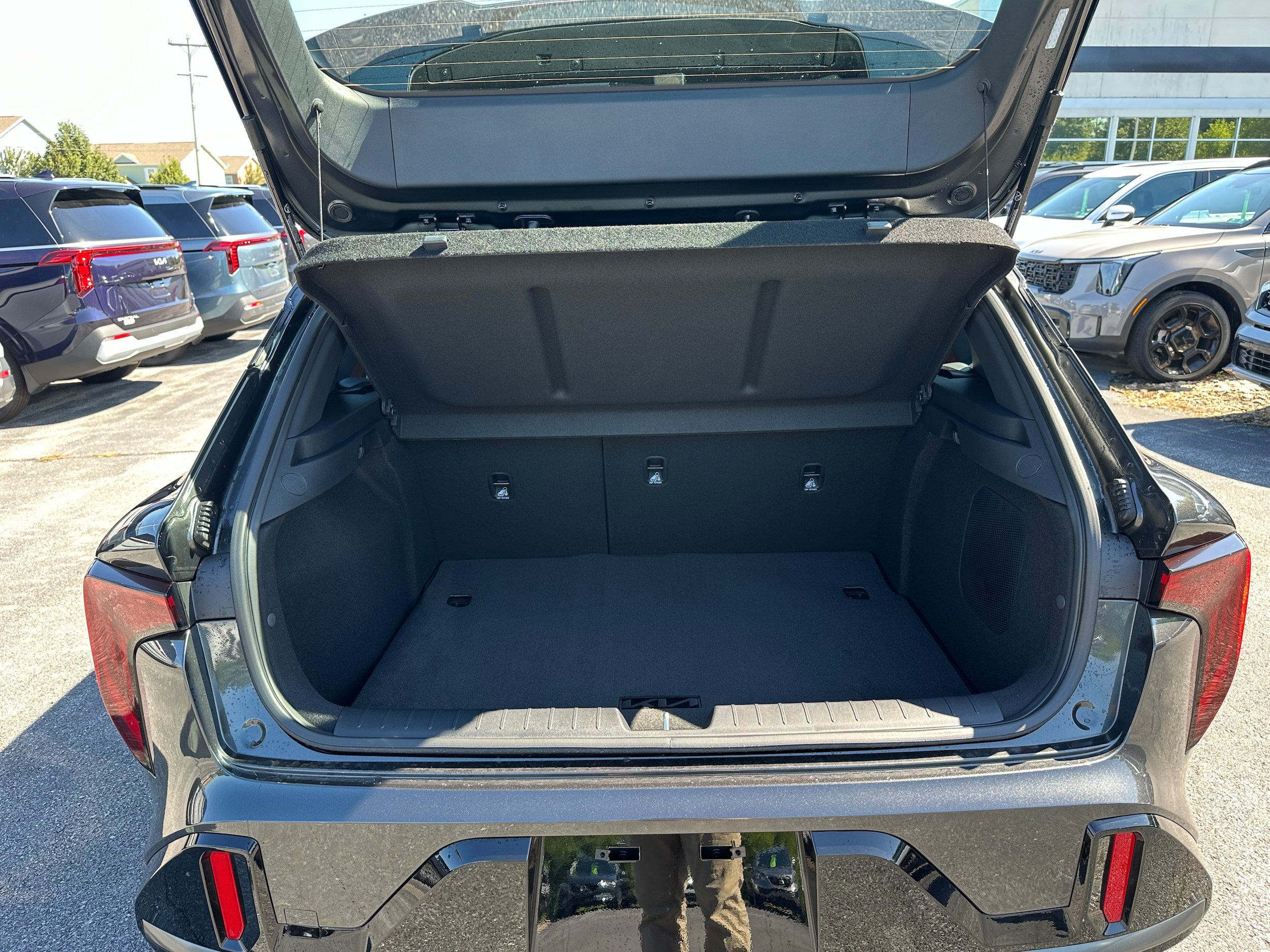 New 2026 Kia K4 GT-Line w/ GT-Line Premium Package FWD image 10