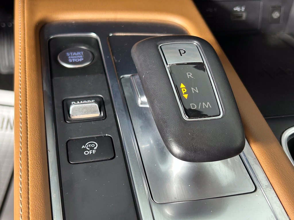 Used 2023 INFINITI QX60 Sensory w/ Vision Package AWD/4WD image 26